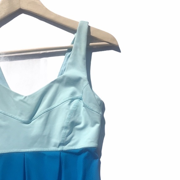 Lululemon Run: Tame Me Tank Beach Blanket Blue - Picture 5 of 12